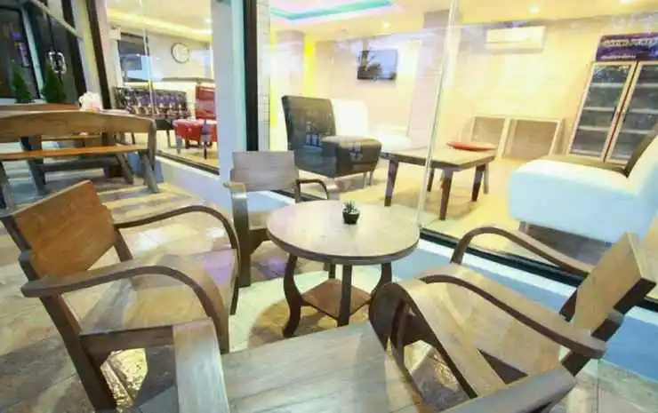 Food & Beverage