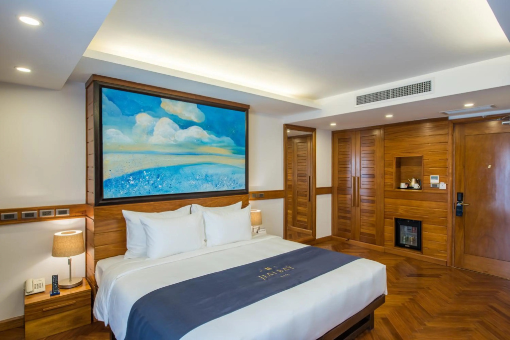 Отель Haibay hotel в Ханое
