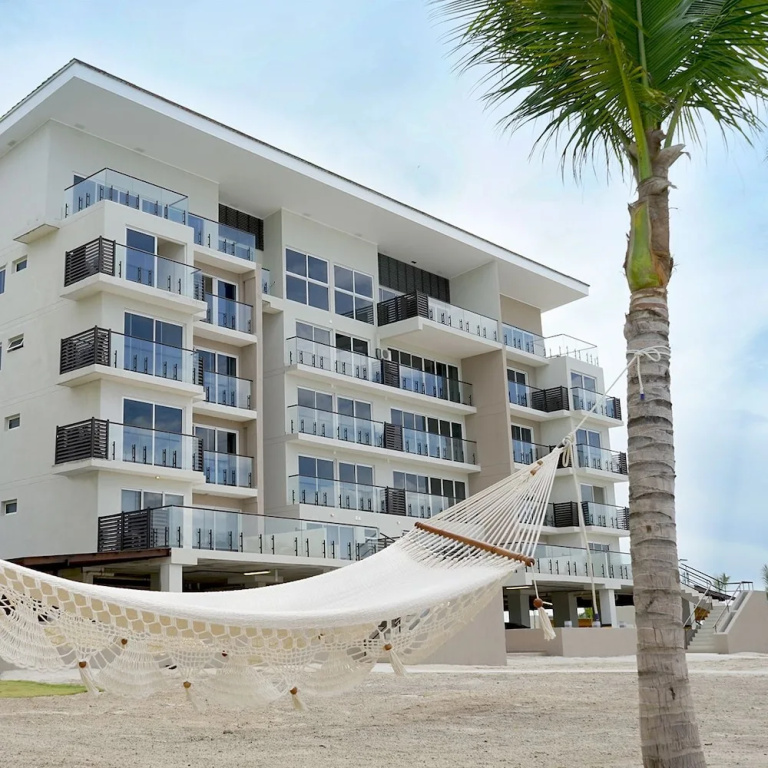 Surfside Beachfront Suites by Playa Caracol Resorts