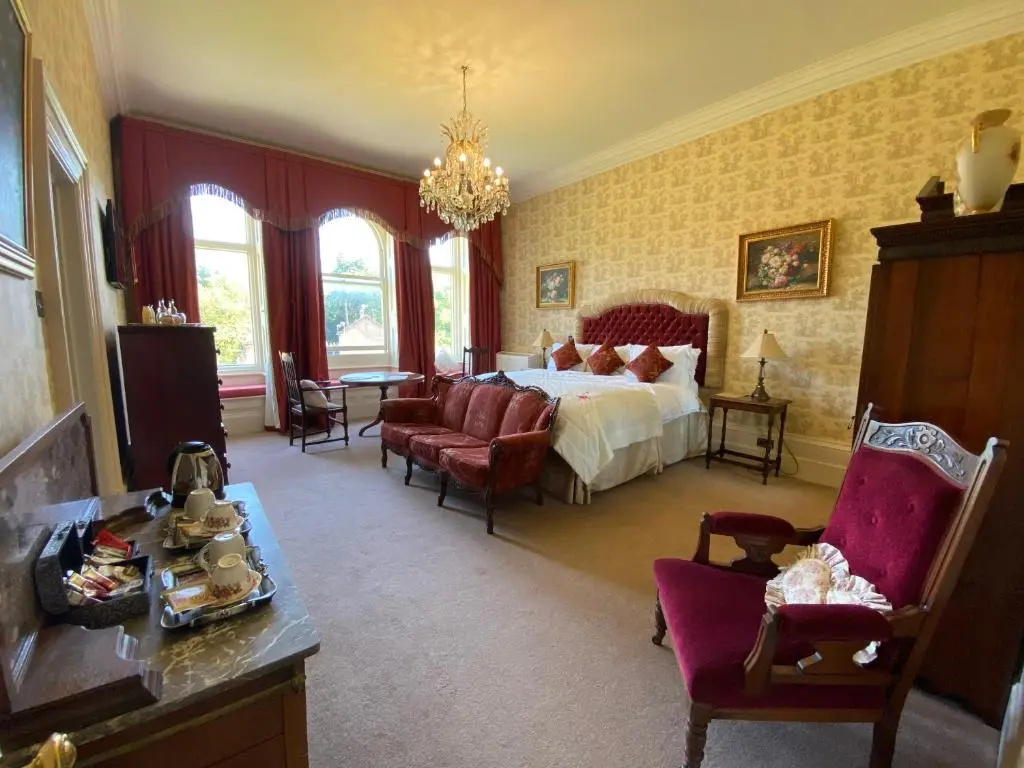 Deluxe Junior Suite