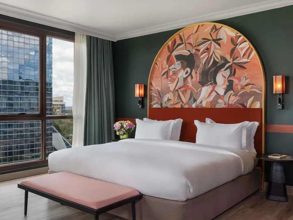 Executive Double Suite (full double bed)