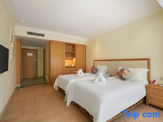 Golden Palm Resort