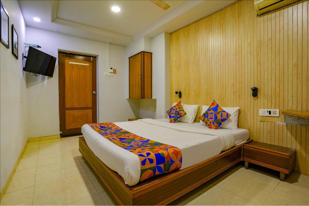 OYO SilverKey Hotel Manas Residency by null