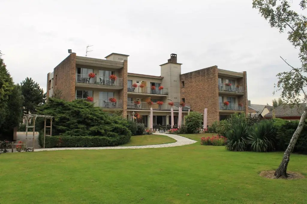 Le Relais De Montigny - Logis - Général
