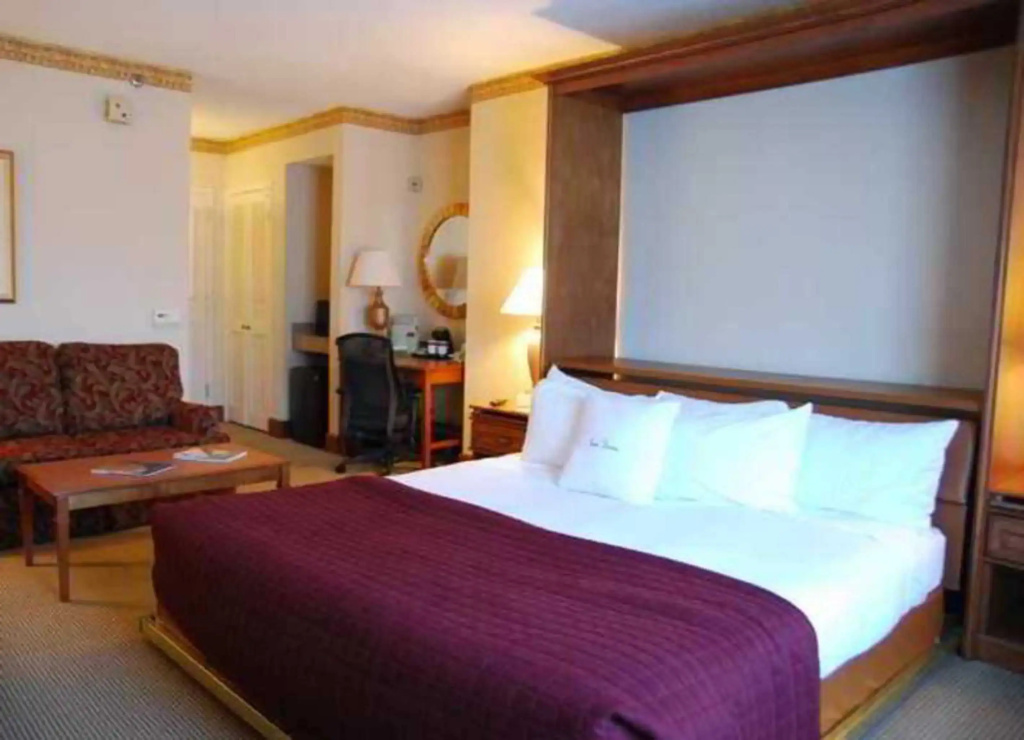 DoubleTree by Hilton Charlotte Gateway Village - Général