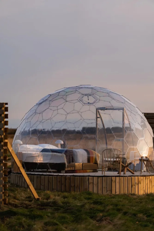 Aurora Igloo Dome room