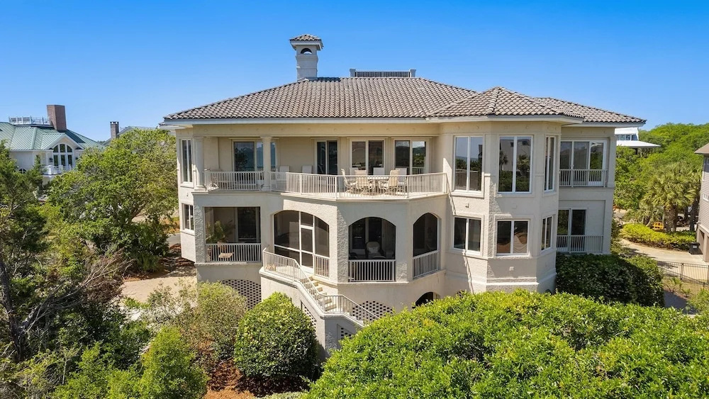 Vacation In Luxury And Style With Sweeping Ocean Views At Pearce House. 6 Bedroom Home by Peace Vacations