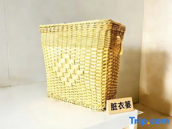 Tupai Hotel Chain (Huarong People's Square Branch)