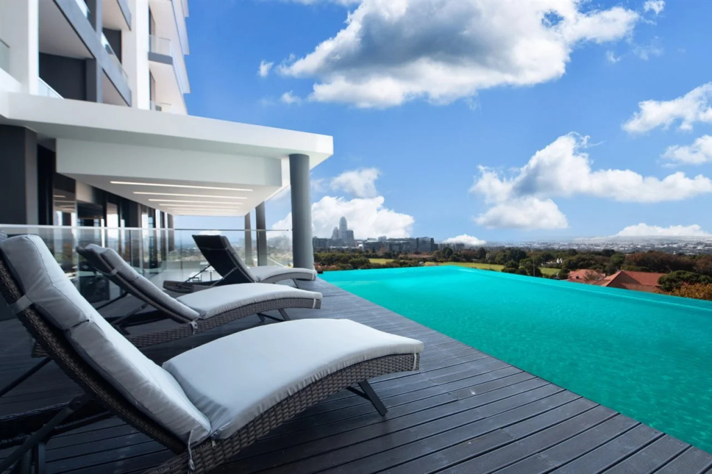 Balcony & Terrace
