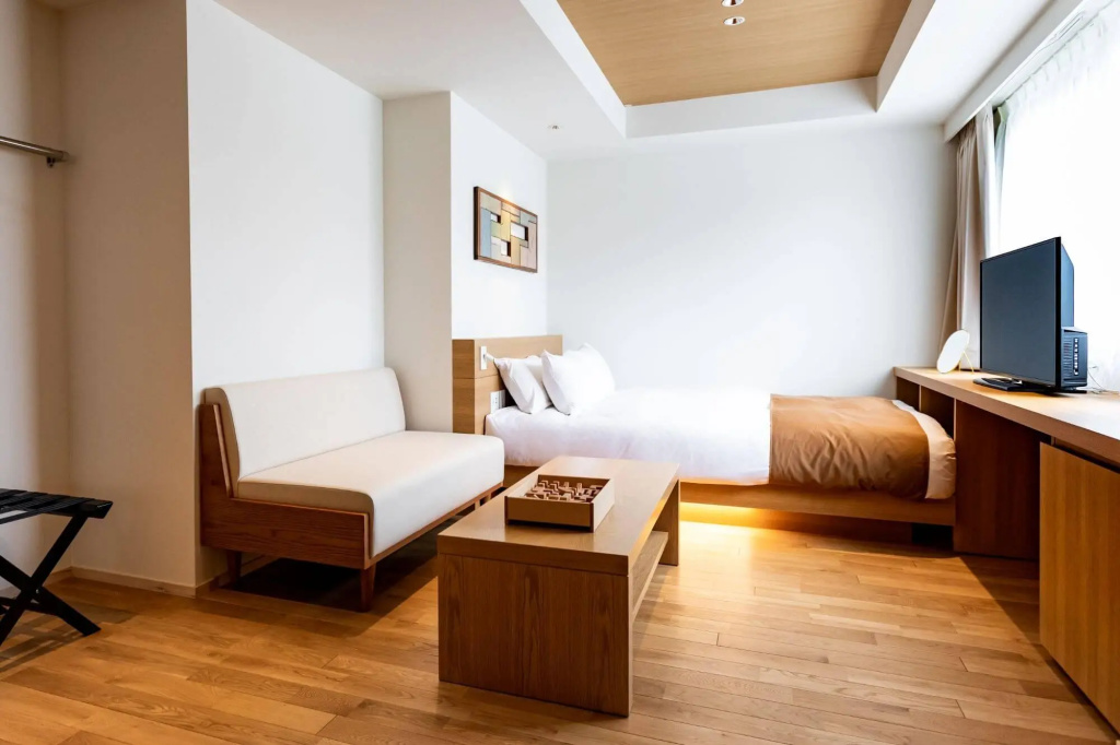 Superior Double room (full double bed)
