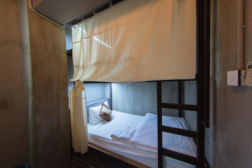 Bed in Dorm (male dorm)
