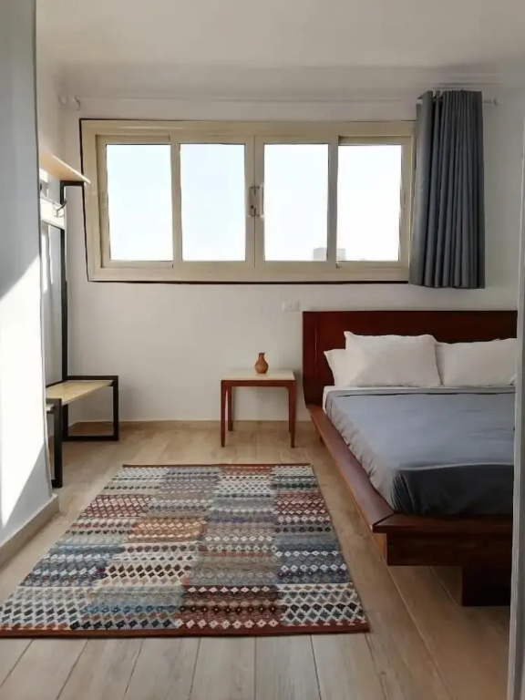 Deluxe Double room (full double bed)