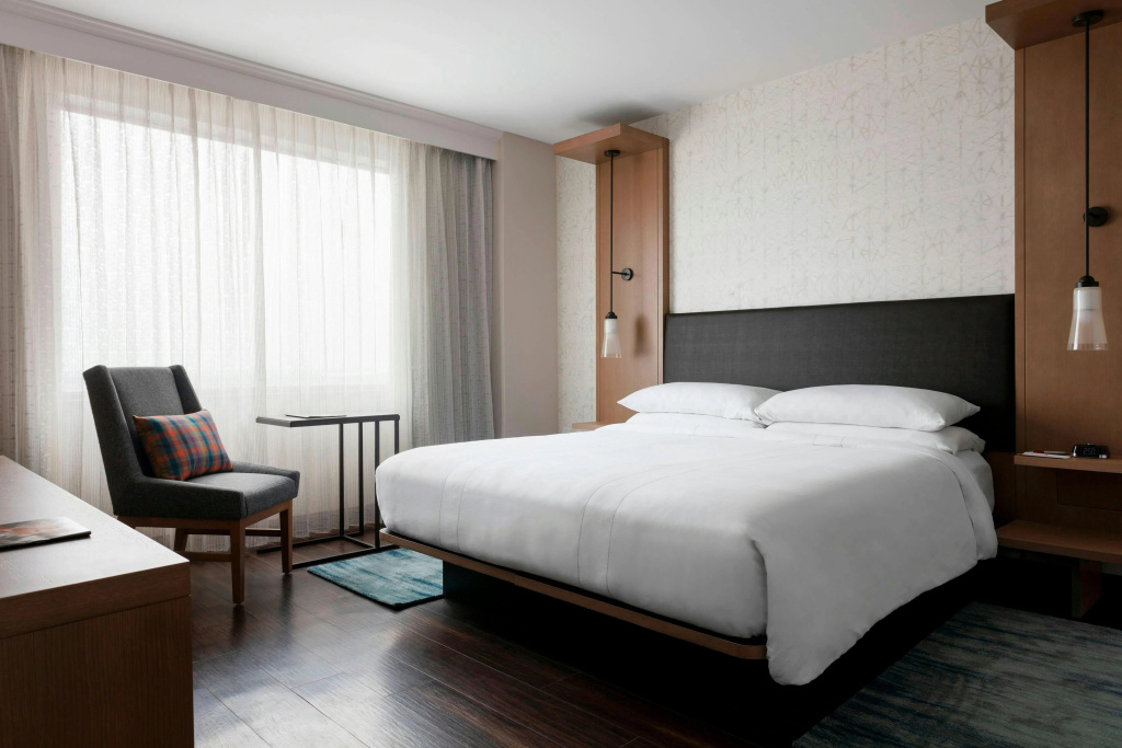 Des Moines Marriott Downtown — 4