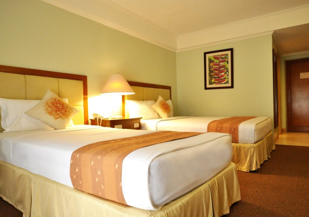 Montebello Villa Hotel by null