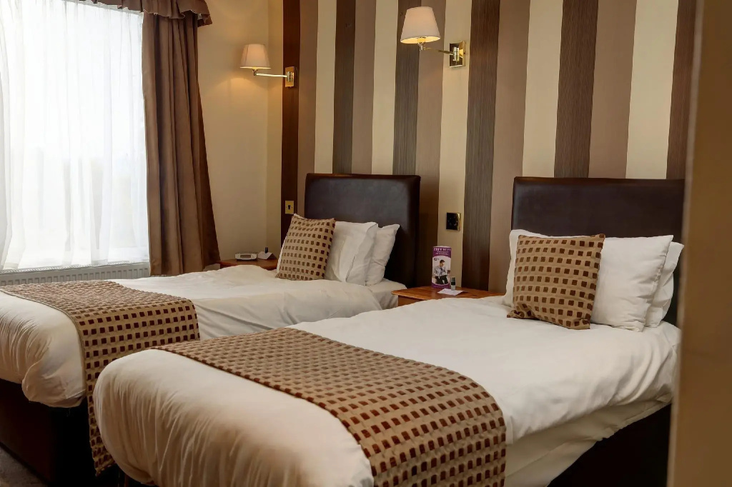 Standard Double room (twin beds)