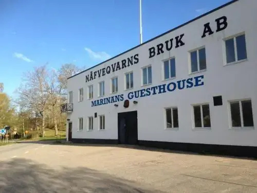 Brukets Marina Guest House - фото 1