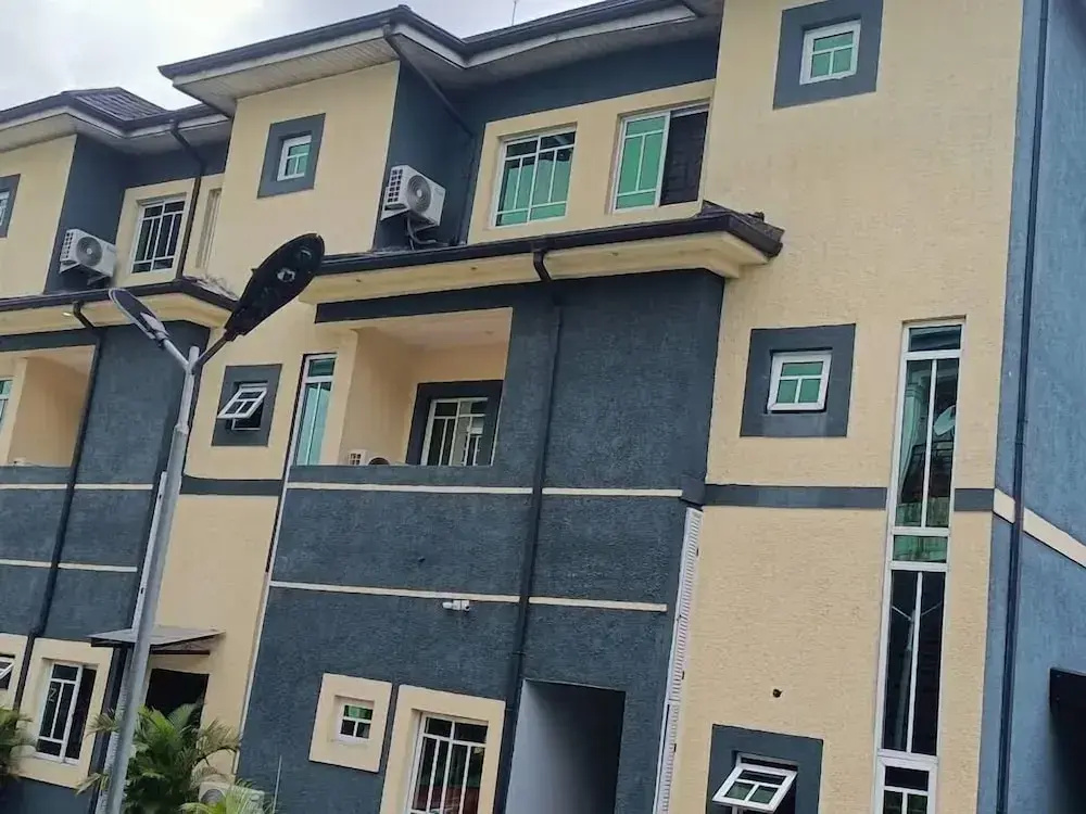 Zucchini Hotel and Apartment