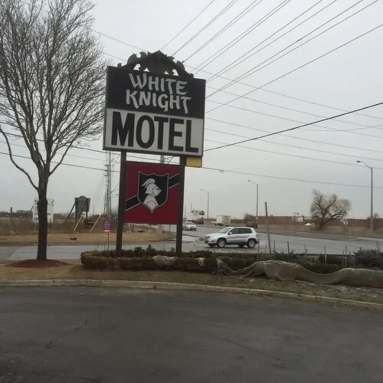 White Knight Motel