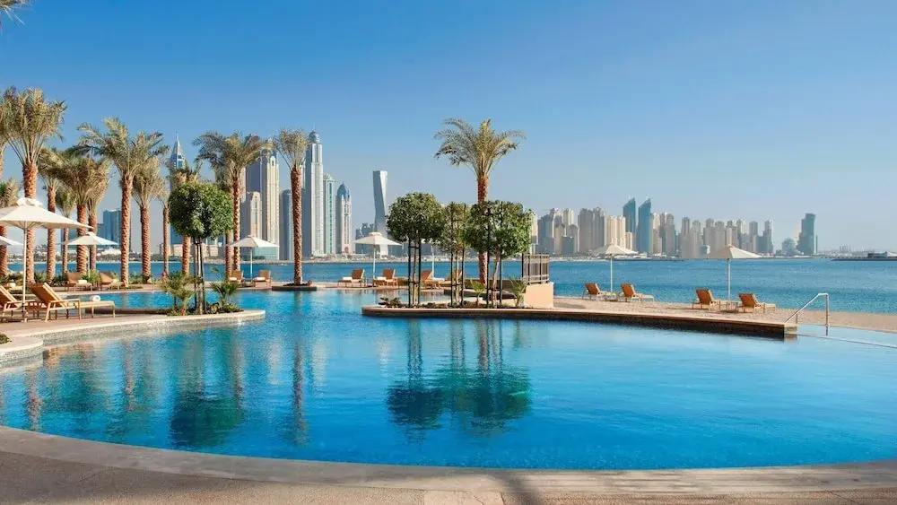 Beach & Waterfront