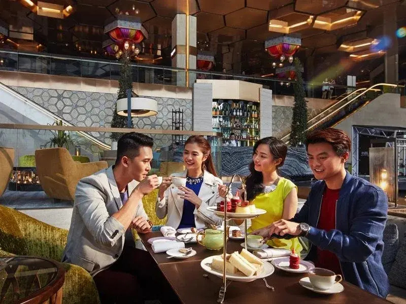Food & Beverage