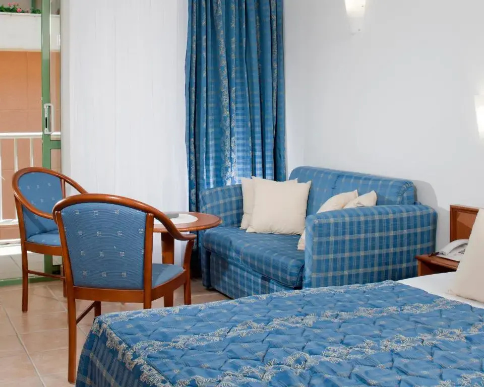 Bluesun Hotel Marina - Chambres