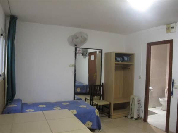 Hostal la Playa by null