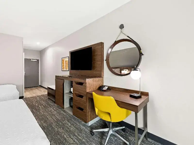Standard Sextuple room