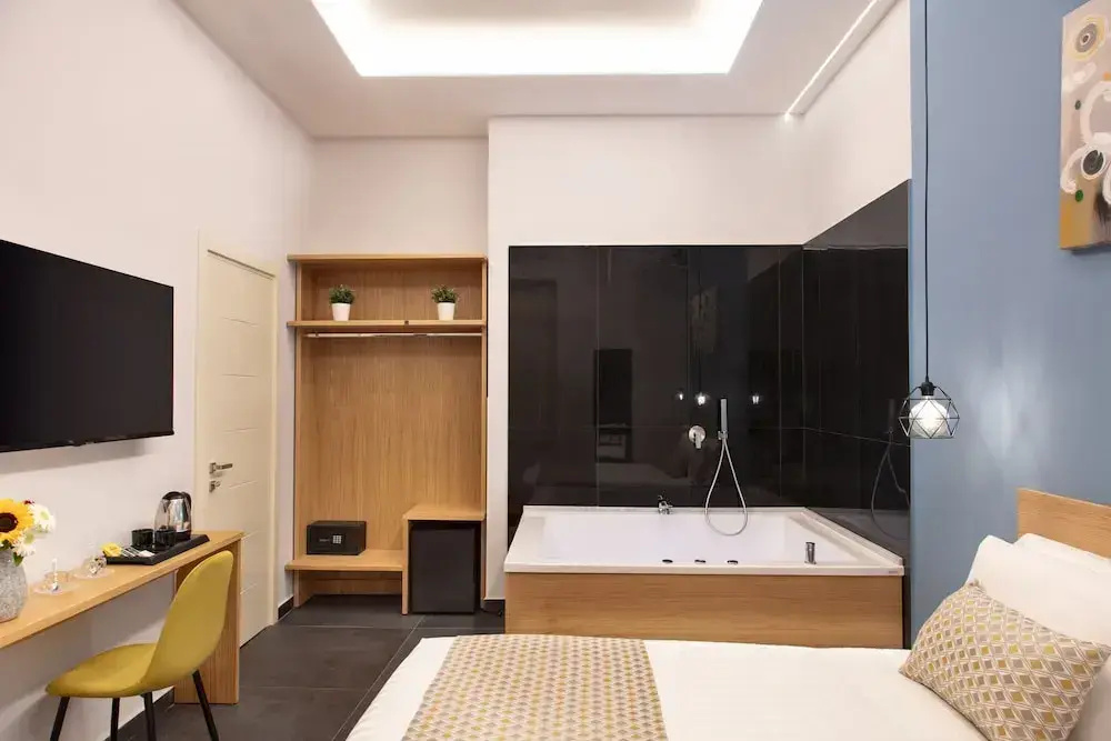 Hotel photo 12