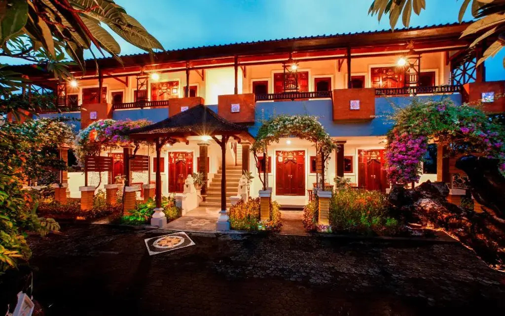 Bali Taman Lovina Resort and Spa Suites - Chambres