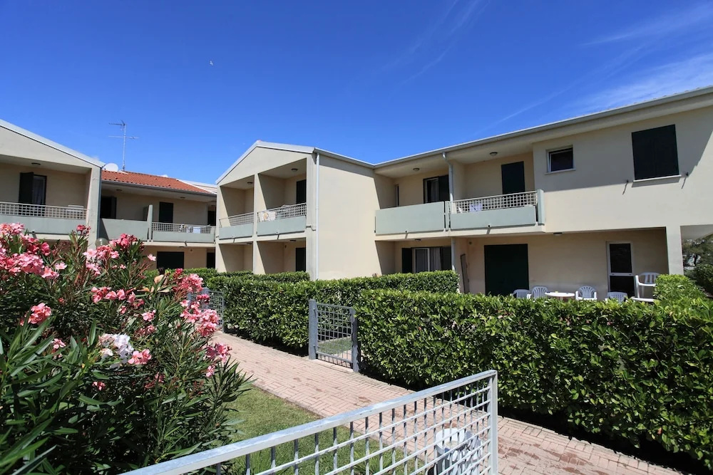 Villaggio Luna 1/2