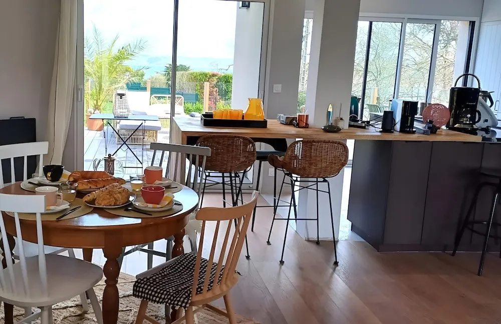 Afficher la photo 6 — Family Home in Locquirec Bay