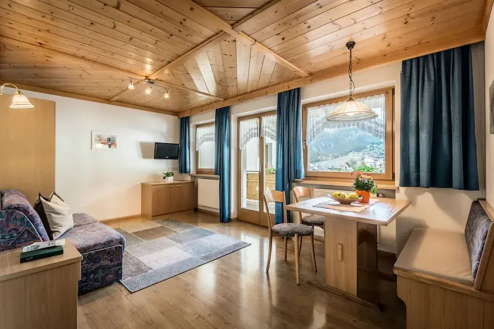 Comfort Double Apartment with balcony (full double bed)