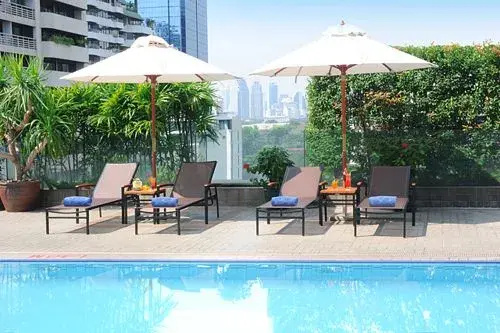Rembrandt Hotel & Towers (Serviced Apartments) — фото