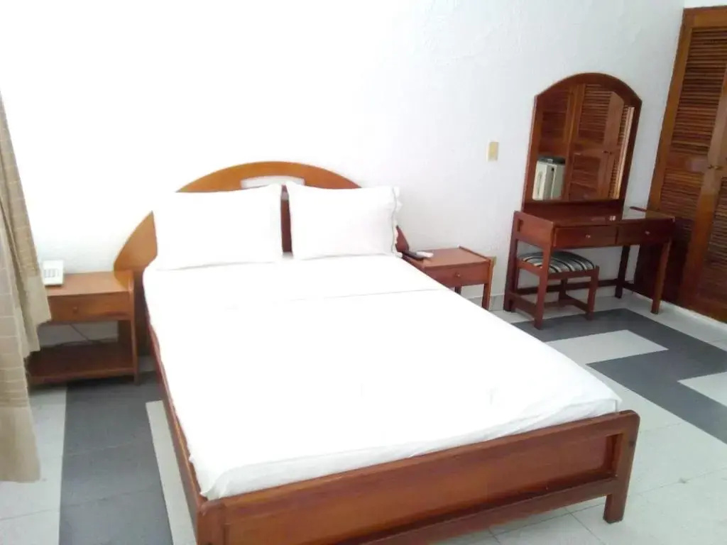 Economy Double room (full double bed)