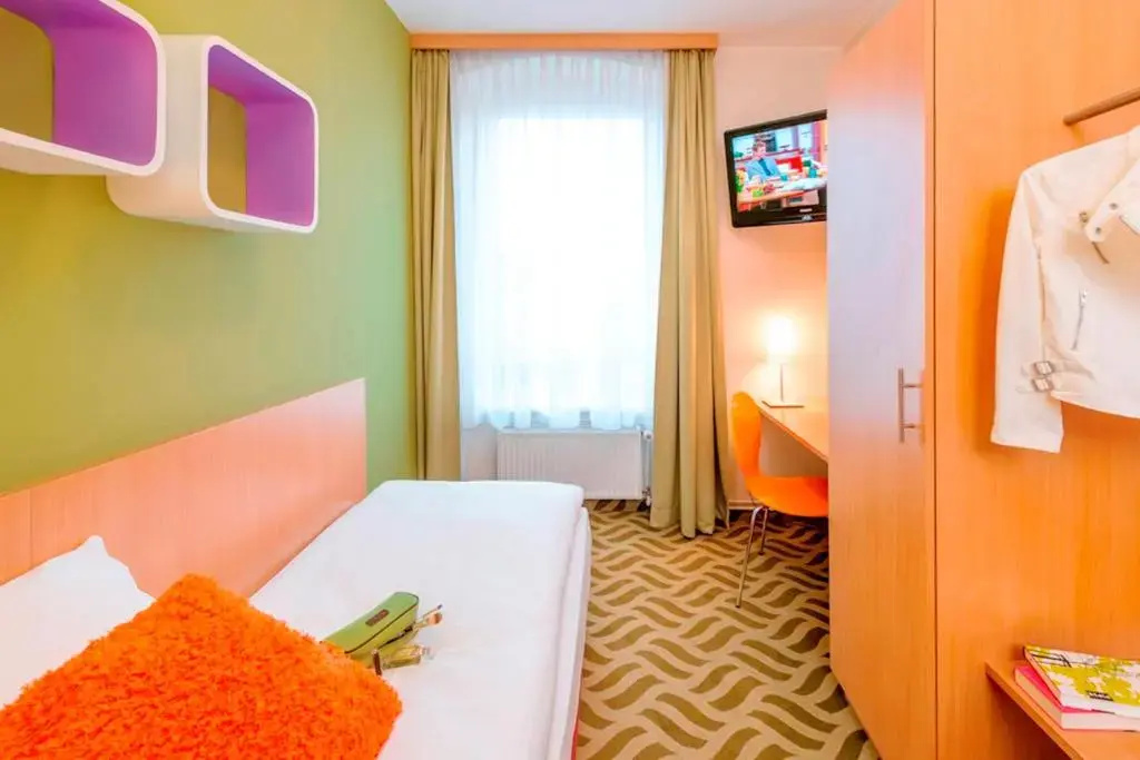 ibis Styles Berlin City Ost - Chambres