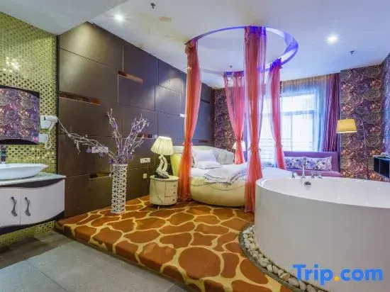 Номер Standard с 2 комнатами в Yiyue Express Hotel