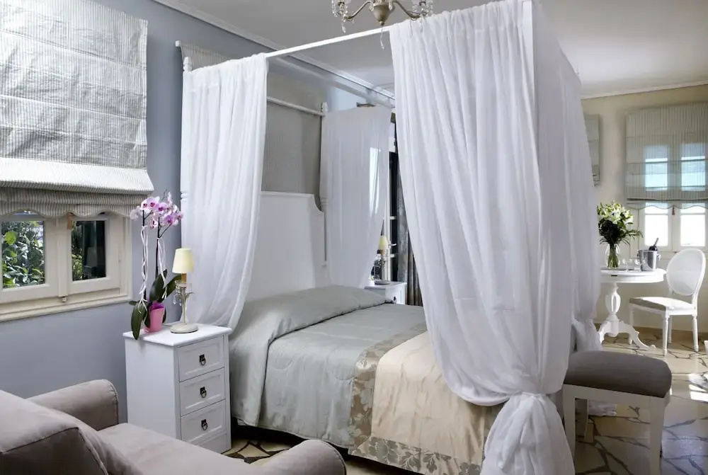 Studio with balcony and with sea view