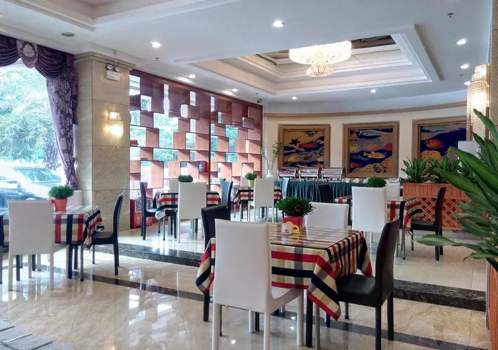 Hotel photo 11