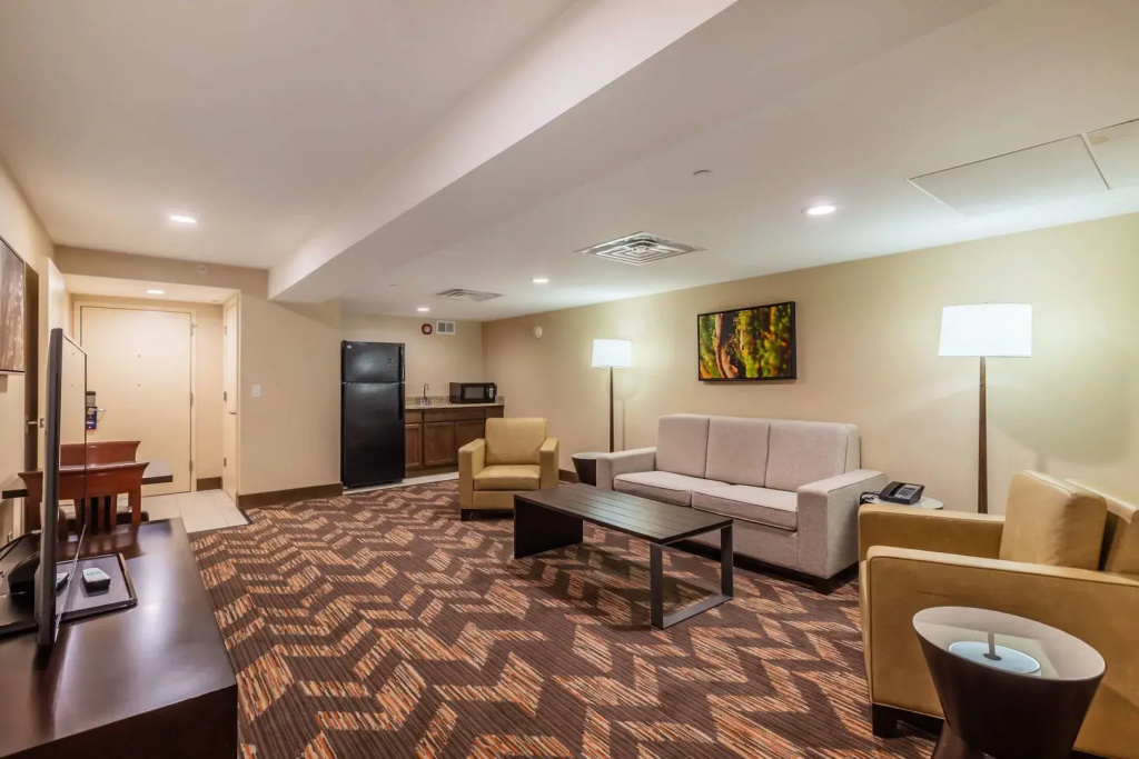 DoubleTree by Hilton Hotel Lawrence - Général