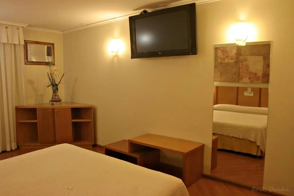Barbur Plaza Hotel - Chambres