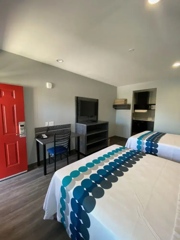 Economy Double room (full double bed)