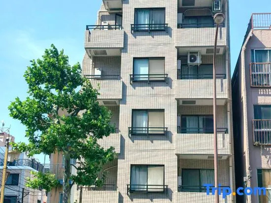 Near Waseda University, Shinjuku-ku, Direct Access to Ikebukuro , Shinjuku , Ueno , Takadanobaba