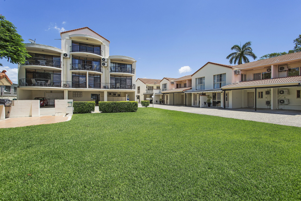 Cityville Apartments & Motel