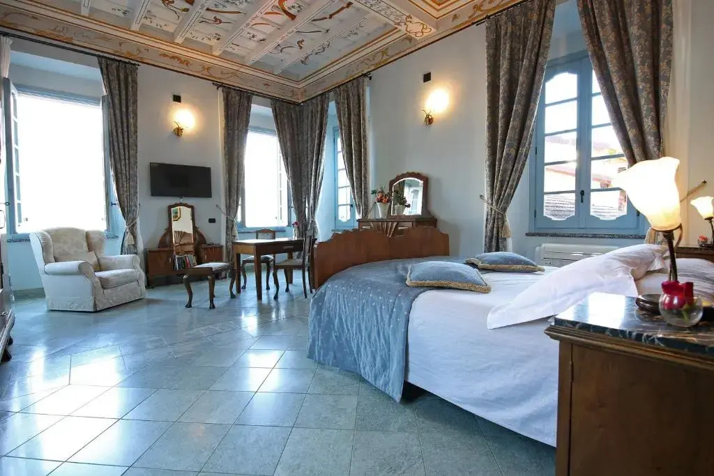 Palazzo Del Vice Re