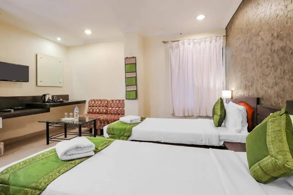 Hotel photo 12