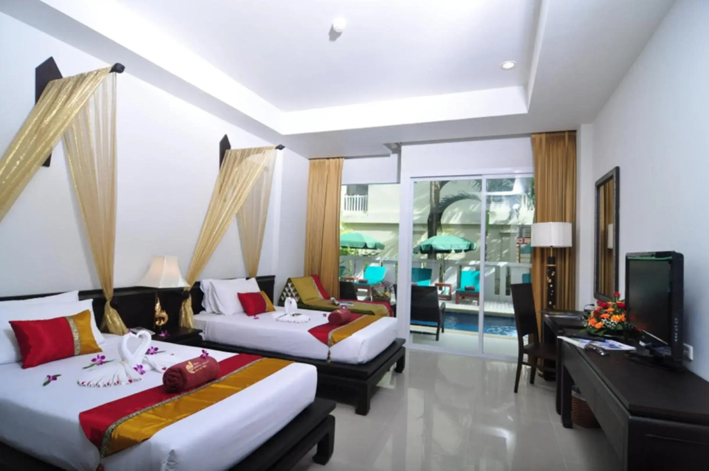 Hotel photo 11