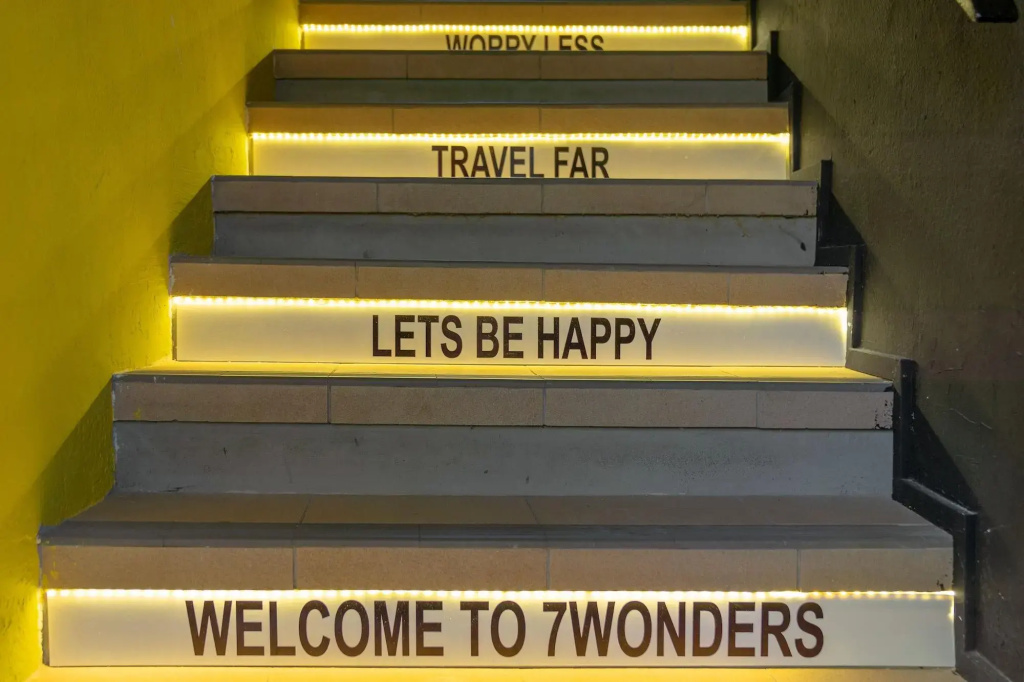 7 Wonders Hostel @ Upper Dickson (SG Clean Certified)