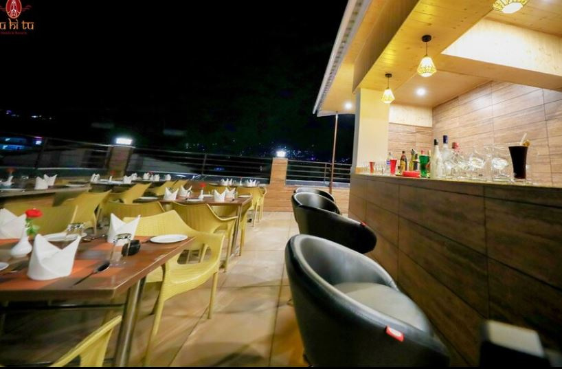 The Laurent and Banon Resorts