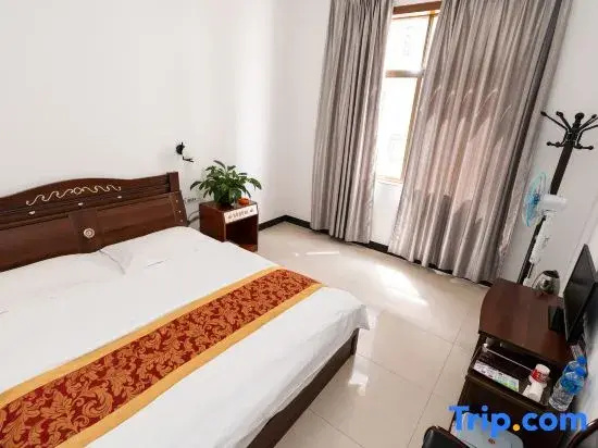 Mile Xinyan Hotel