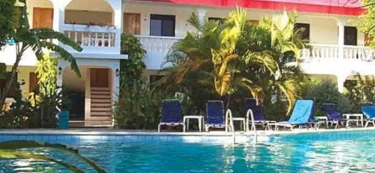 Casa Phönix Annex Isla Verde — 5